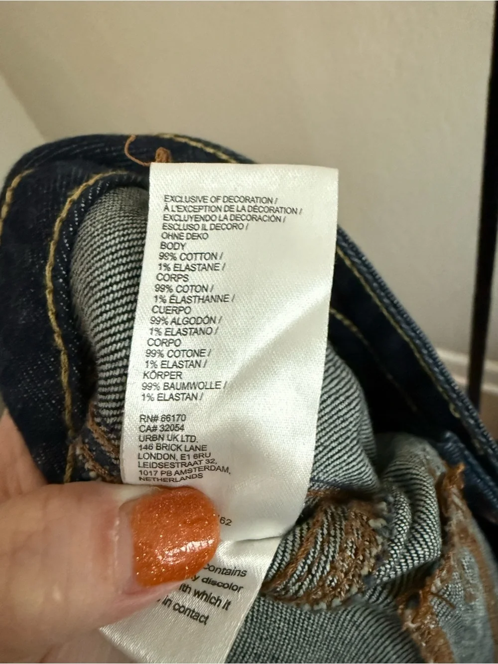 Pilcro Anthropologie Wanderer Mid-Rise Relaxed Jeans - 33P - NWOT